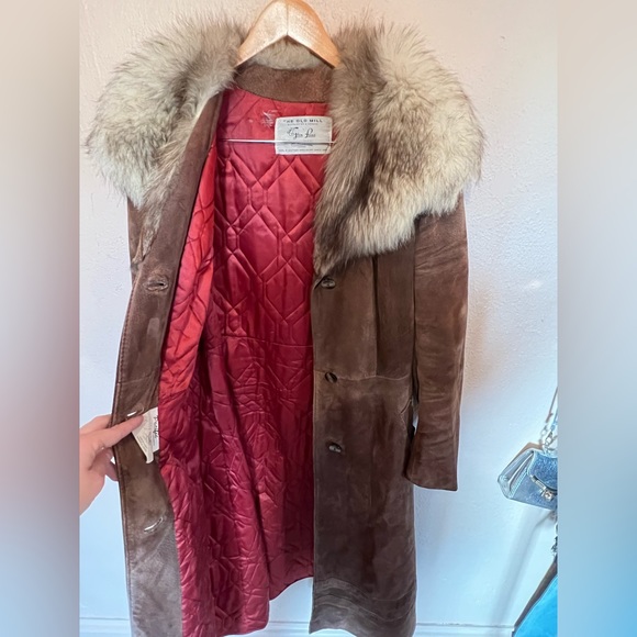Gorgeous Vintage Brown Suede and Fur Coat 🤎 - Picture 3 of 7